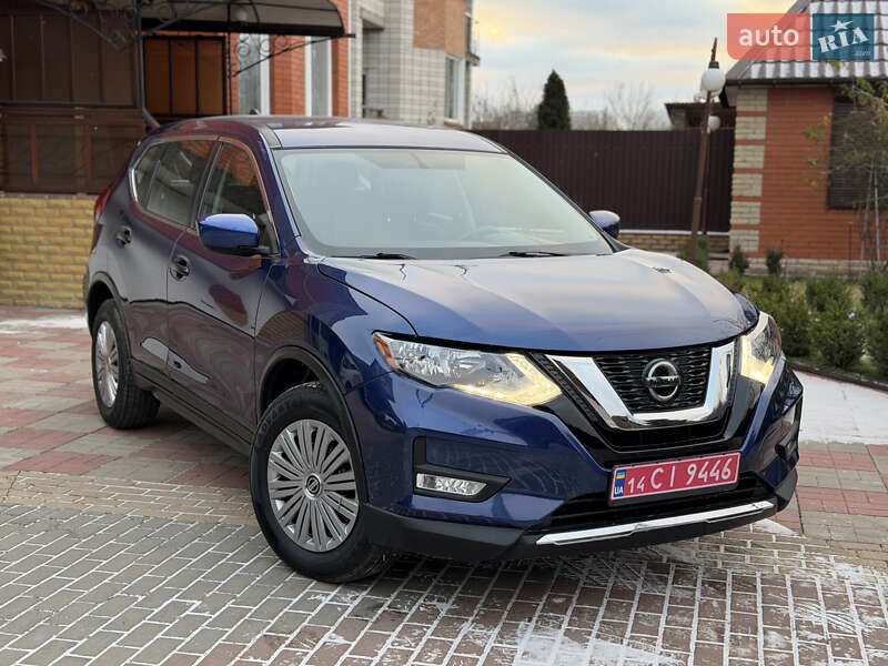 Позашляховик / Кросовер Nissan Rogue 2018 в Вінниці