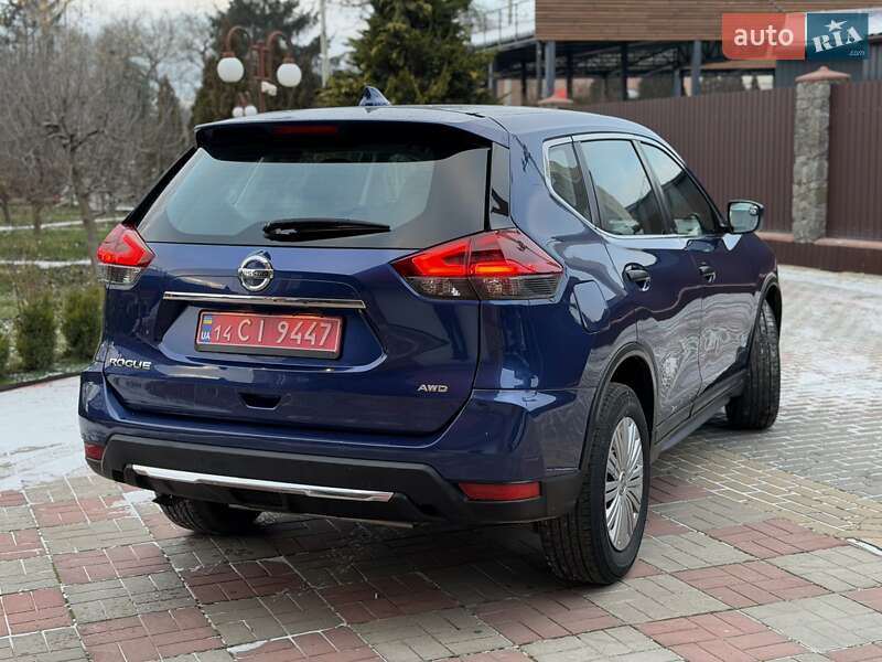Позашляховик / Кросовер Nissan Rogue 2018 в Вінниці