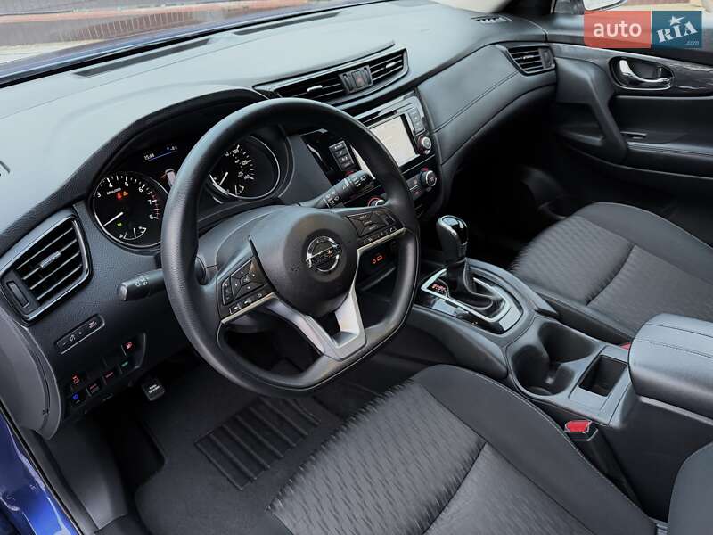 Позашляховик / Кросовер Nissan Rogue 2018 в Вінниці