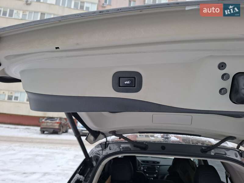 Позашляховик / Кросовер Nissan Rogue 2018 в Хмельницькому