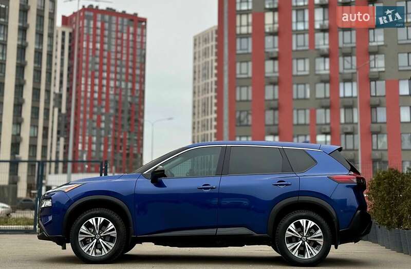 Внедорожник / Кроссовер Nissan Rogue 2020 в Киеве