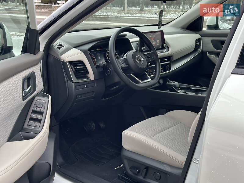 Внедорожник / Кроссовер Nissan Rogue 2021 в Белой Церкви