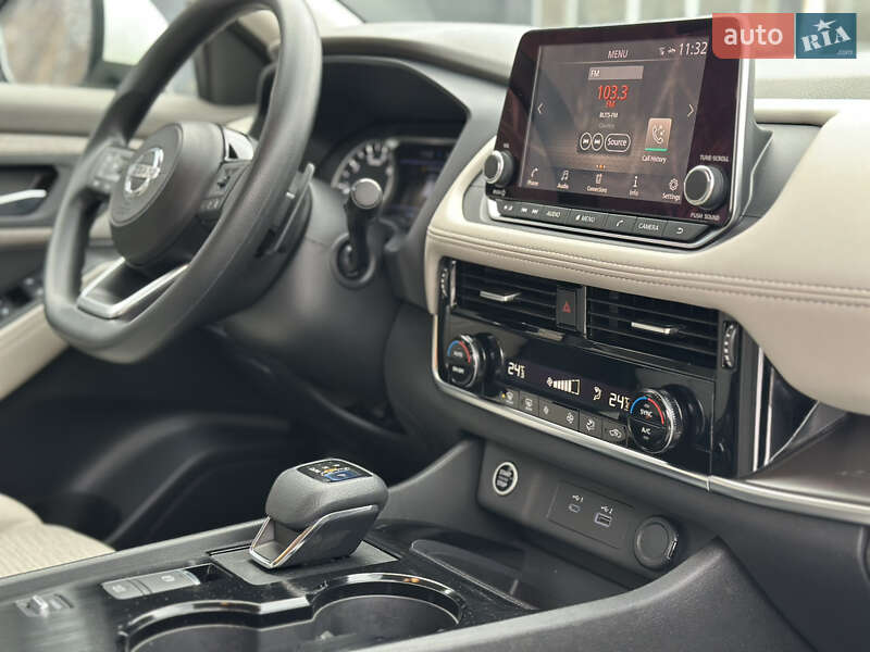 Внедорожник / Кроссовер Nissan Rogue 2021 в Белой Церкви