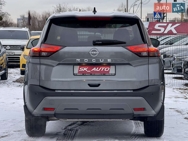 Внедорожник / Кроссовер Nissan Rogue 2023 в Киеве