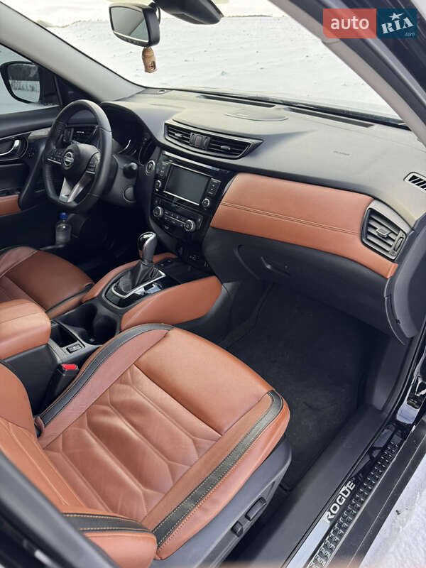 Внедорожник / Кроссовер Nissan Rogue 2019 в Ромнах фото 63 Внедорожник / Кроссовер Nissan Rogue 2019 в Ромнах