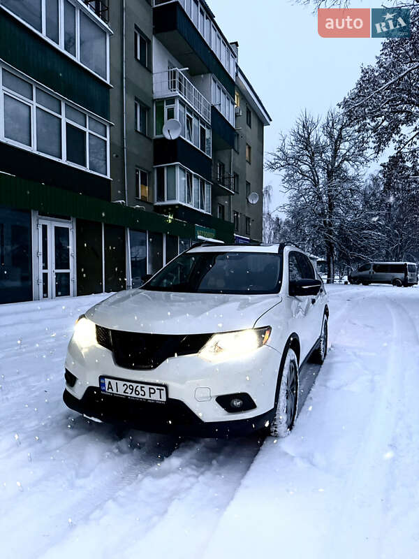 Позашляховик / Кросовер Nissan Rogue 2015 в Шостці фото 3 Позашляховик / Кросовер Nissan Rogue 2015 в Шостці