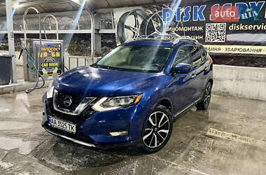 Внедорожник / Кроссовер Nissan Rogue 2020 в Киеве