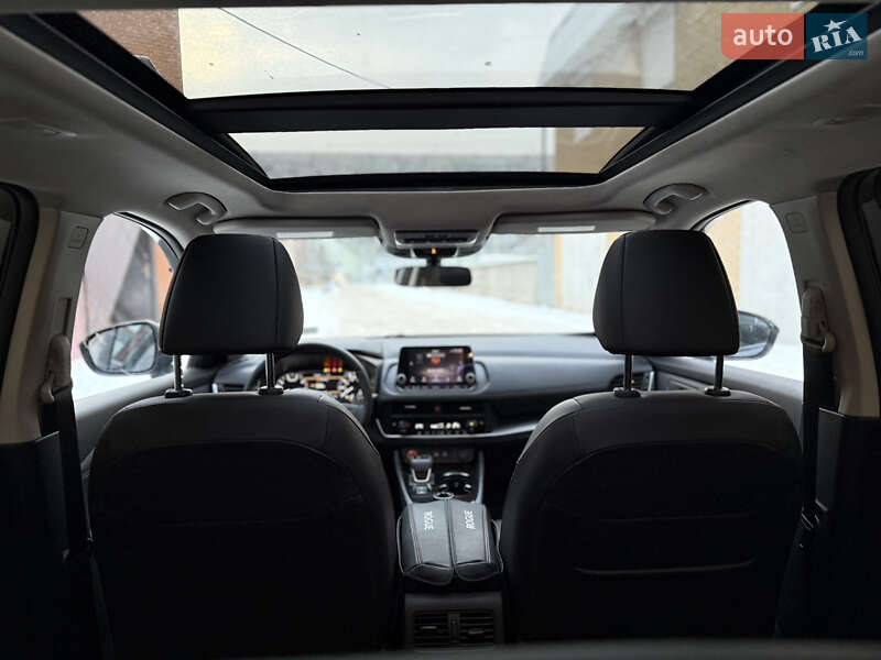 Позашляховик / Кросовер Nissan Rogue 2025 в Сумах