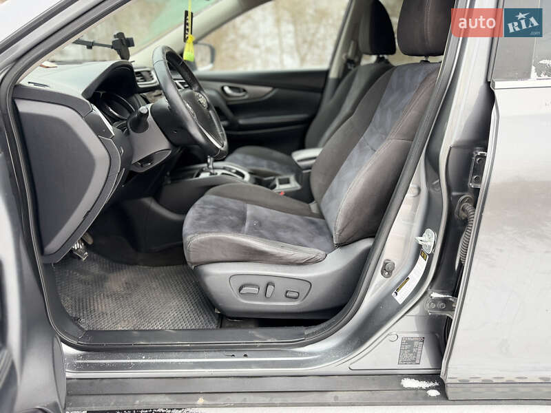 Позашляховик / Кросовер Nissan Rogue 2014 в Володимирі