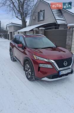 Позашляховик / Кросовер Nissan Rogue 2021 в Харкові