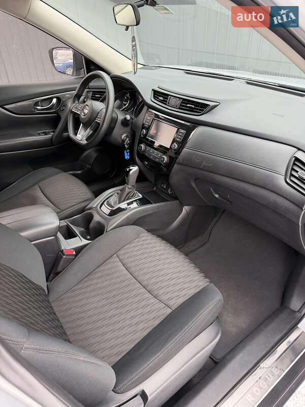Позашляховик / Кросовер Nissan Rogue 2018 в Івано-Франківську