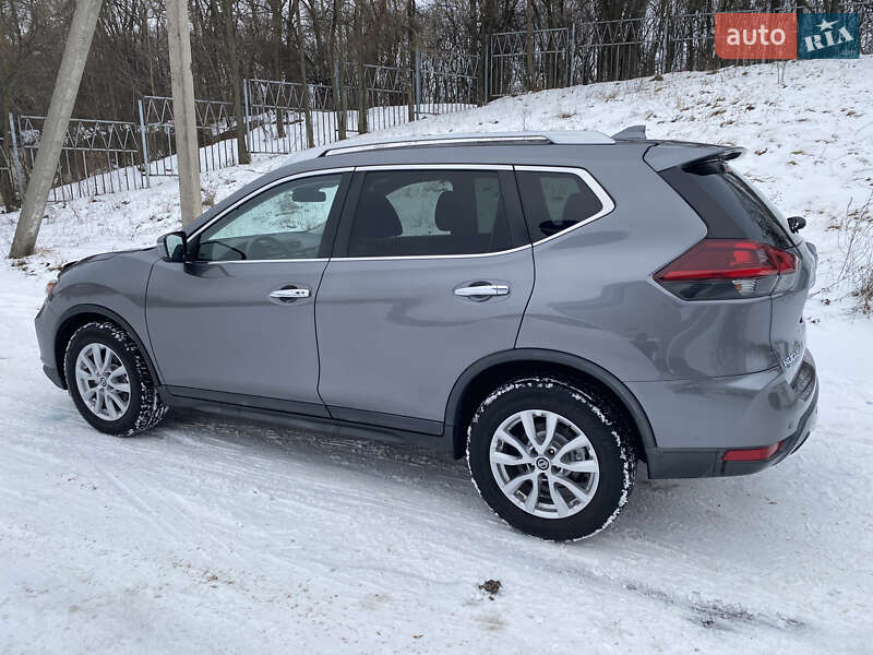 Внедорожник / Кроссовер Nissan Rogue 2019 в Житомире