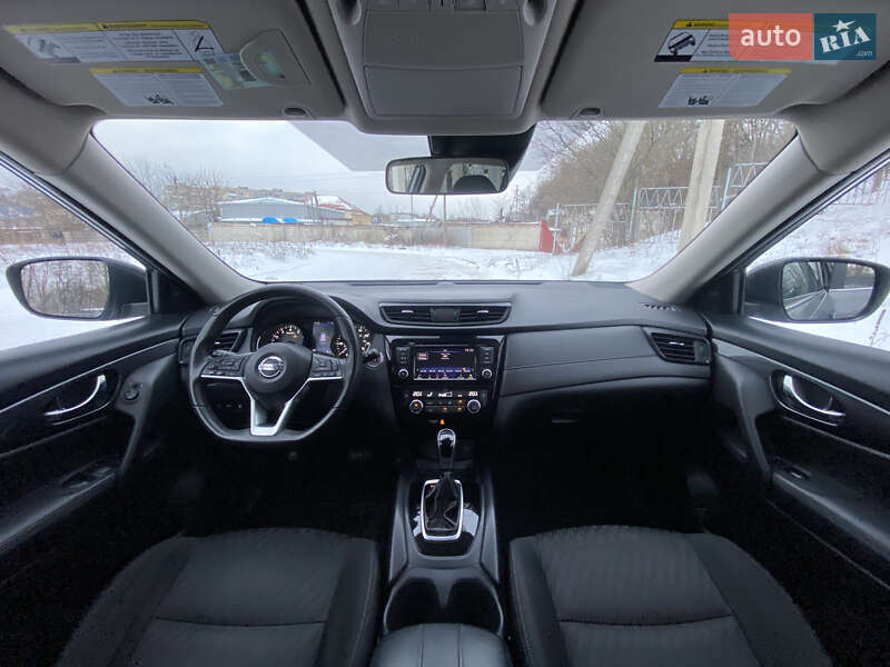 Внедорожник / Кроссовер Nissan Rogue 2019 в Житомире