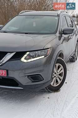 Внедорожник / Кроссовер Nissan Rogue 2016 в Киеве