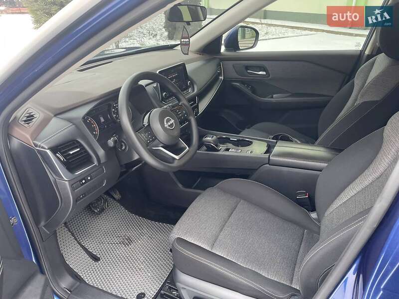 Внедорожник / Кроссовер Nissan Rogue 2022 в Виннице