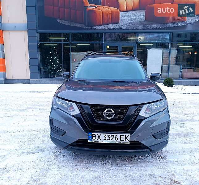 Позашляховик / Кросовер Nissan Rogue 2018 в Хмельницькому