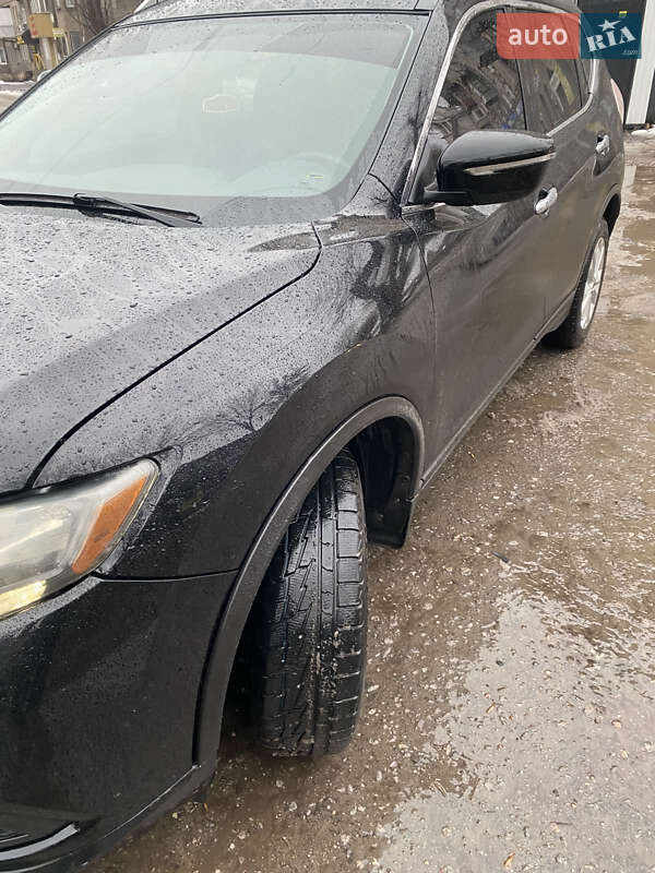 Внедорожник / Кроссовер Nissan Rogue 2014 в Каменском