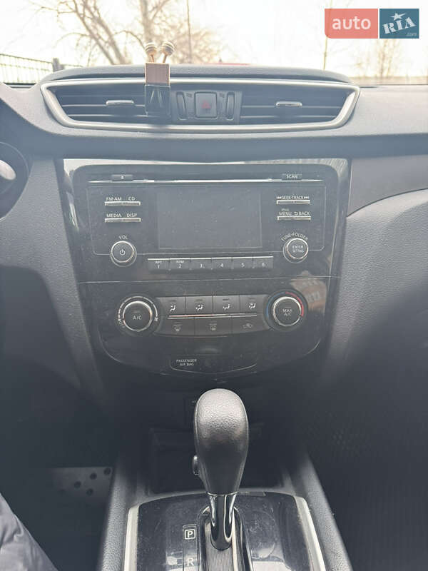 Внедорожник / Кроссовер Nissan Rogue 2014 в Киеве