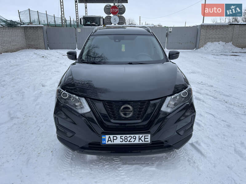 Позашляховик / Кросовер Nissan Rogue 2019 в Запоріжжі