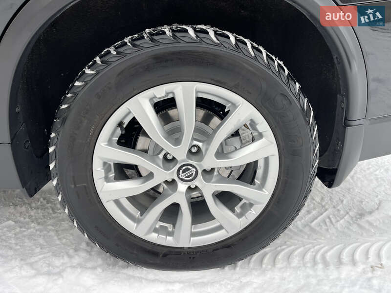 Позашляховик / Кросовер Nissan Rogue 2019 в Запоріжжі