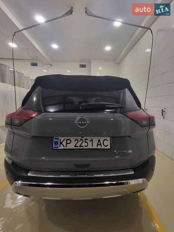 Внедорожник / Кроссовер Nissan Rogue 2022 в Запорожье