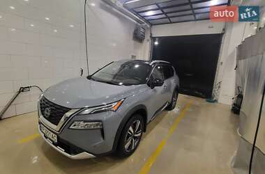 Позашляховик / Кросовер Nissan Rogue 2022 в Запоріжжі