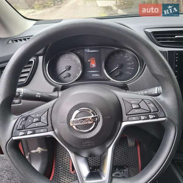 Внедорожник / Кроссовер Nissan Rogue 2018 в Киеве фото 7 Внедорожник / Кроссовер Nissan Rogue 2018 в Киеве