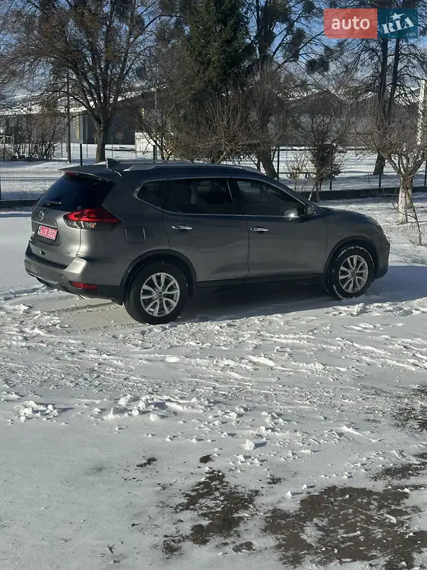Nissan Rogue