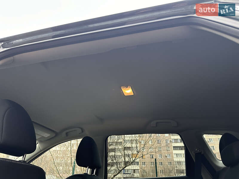 Позашляховик / Кросовер Nissan Rogue 2018 в Запоріжжі