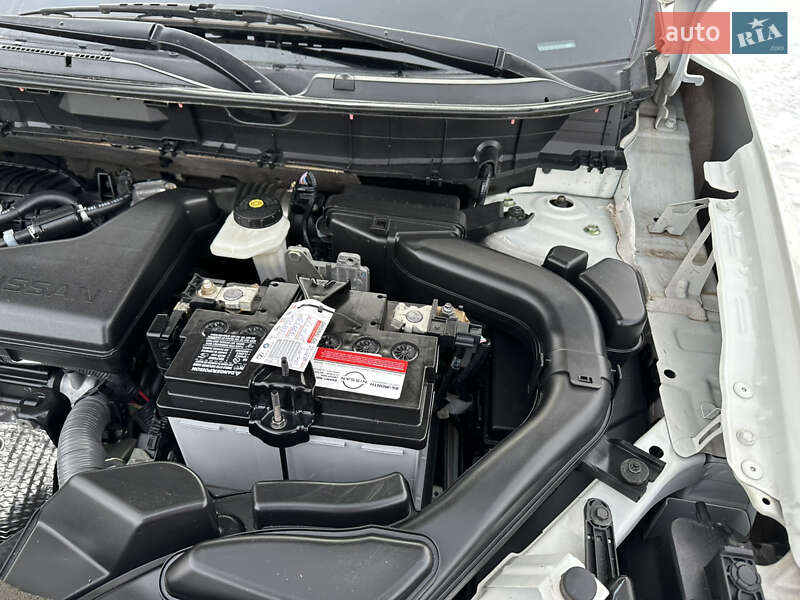 Внедорожник / Кроссовер Nissan Rogue 2018 в Виннице