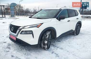 Позашляховик / Кросовер Nissan Rogue 2021 в Києві