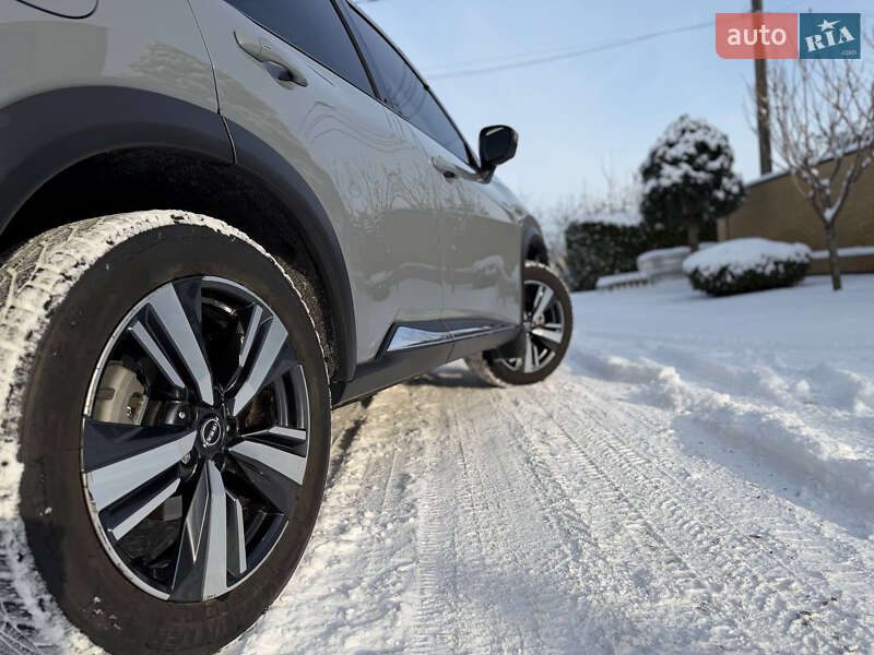 Позашляховик / Кросовер Nissan Rogue 2022 в Білій Церкві