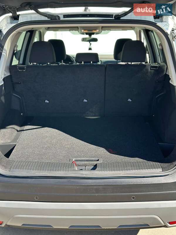 Внедорожник / Кроссовер Nissan Rogue 2023 в Киеве