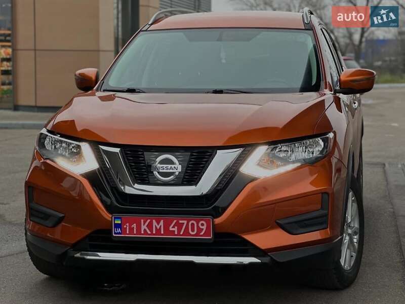 Внедорожник / Кроссовер Nissan Rogue 2018 в Днепре