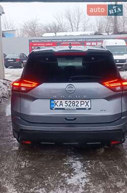 Внедорожник / Кроссовер Nissan Rogue 2024 в Киеве