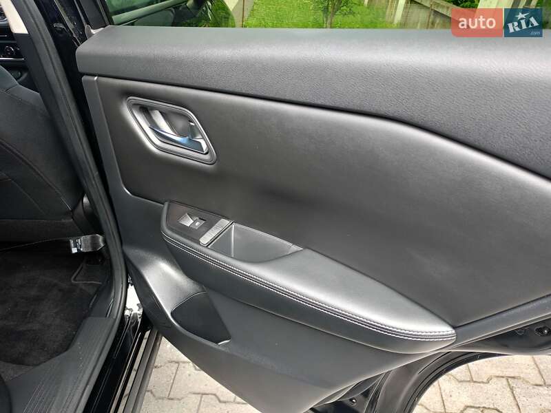 Позашляховик / Кросовер Nissan Rogue 2024 в Острозі фото 48 Позашляховик / Кросовер Nissan Rogue 2024 в Острозі