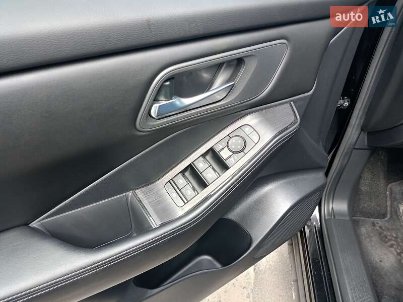 Позашляховик / Кросовер Nissan Rogue 2024 в Острозі фото 54 Позашляховик / Кросовер Nissan Rogue 2024 в Острозі