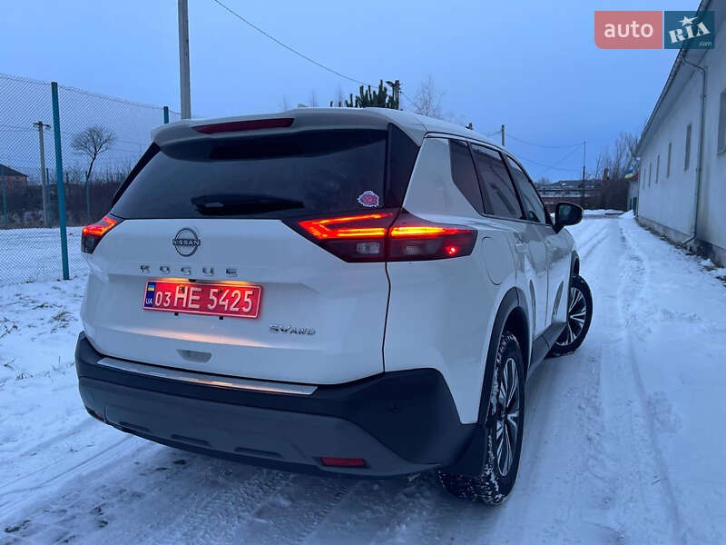 Внедорожник / Кроссовер Nissan Rogue 2022 в Городке фото 8 Внедорожник / Кроссовер Nissan Rogue 2022 в Городке
