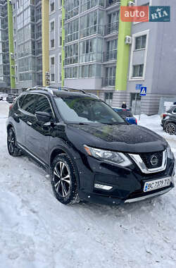 Внедорожник / Кроссовер Nissan Rogue 2018 в Львове