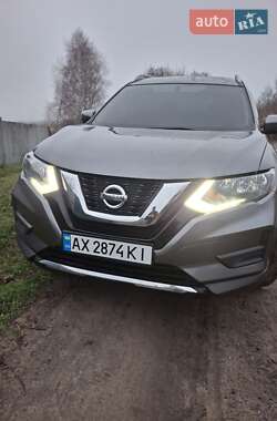 Внедорожник / Кроссовер Nissan Rogue 2016 в Мерефа