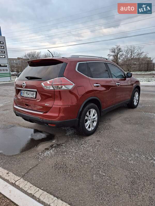 Внедорожник / Кроссовер Nissan Rogue 2016 в Николаеве