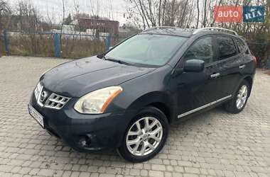 Позашляховик / Кросовер Nissan Rogue 2013 в Львові