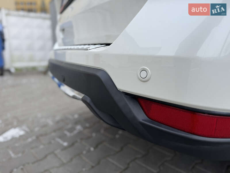 Внедорожник / Кроссовер Nissan Rogue 2019 в Одессе