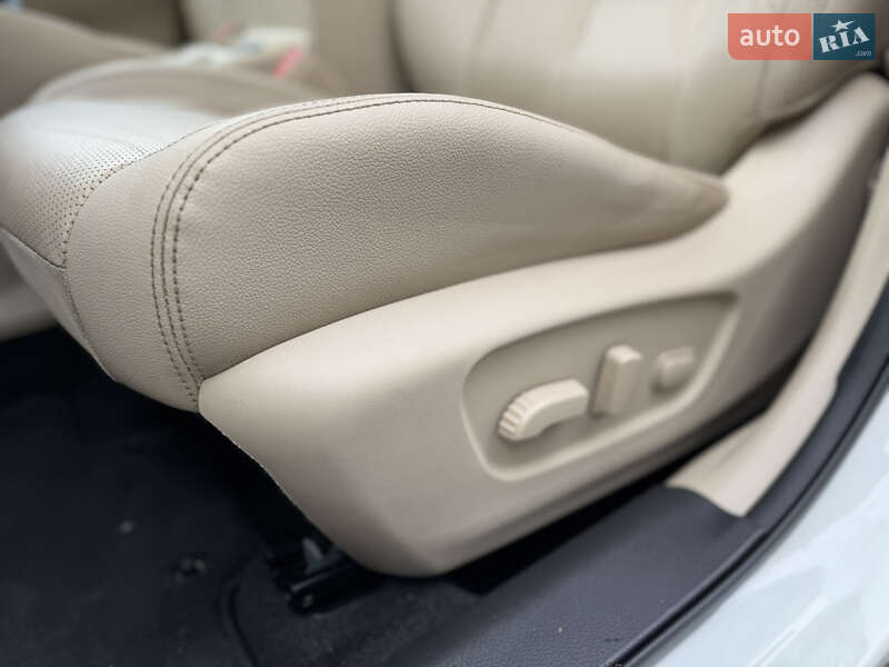 Внедорожник / Кроссовер Nissan Rogue 2019 в Одессе