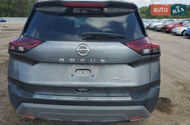 Позашляховик / Кросовер Nissan Rogue 2021 в Гайсину