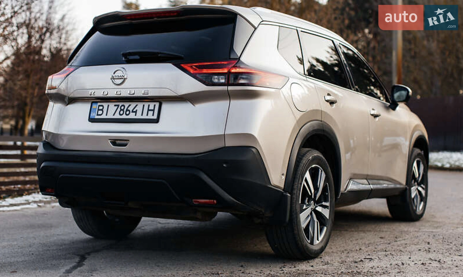 2021 Nissan Rogue - мініатюра 3