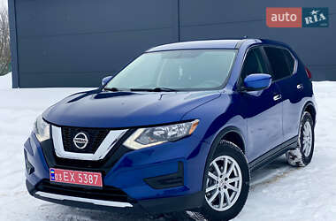 Внедорожник / Кроссовер Nissan Rogue 2018 в Житомире