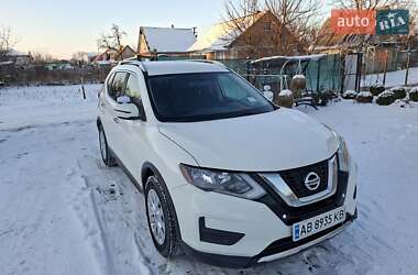 Позашляховик / Кросовер Nissan Rogue 2016 в Вінниці