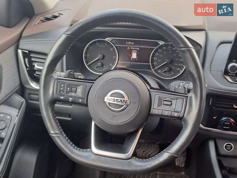 Внедорожник / Кроссовер Nissan Rogue 2021 в Одессе