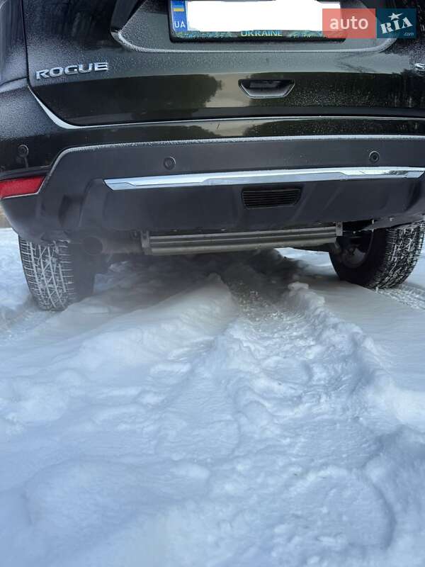 Внедорожник / Кроссовер Nissan Rogue 2020 в Носовке